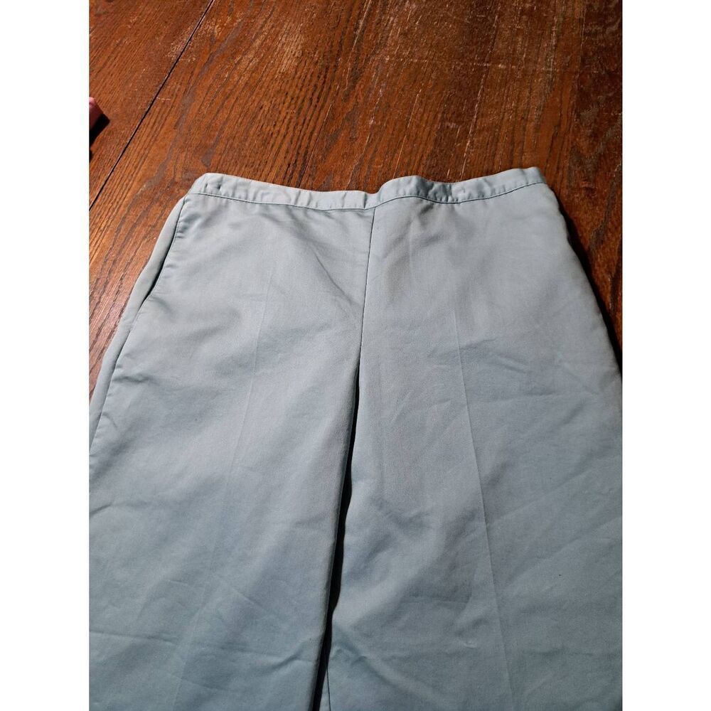 Size 14 Alfred Dunner Green Rear Elastic Waist Pull On Pants with Pockets - Picture 2 of 3